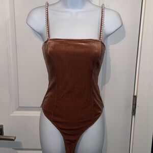 BODYSUIT WITH PEARLS